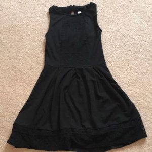 Super cute lace black dress
